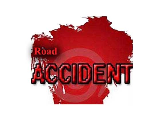 5 killed in two road accidents