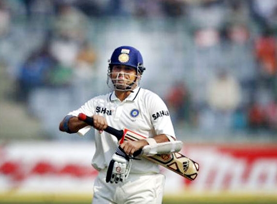 Hopes on Sachin for Kolkata test