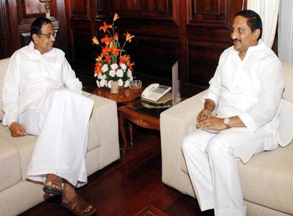 Kiran meets Chidambaram
