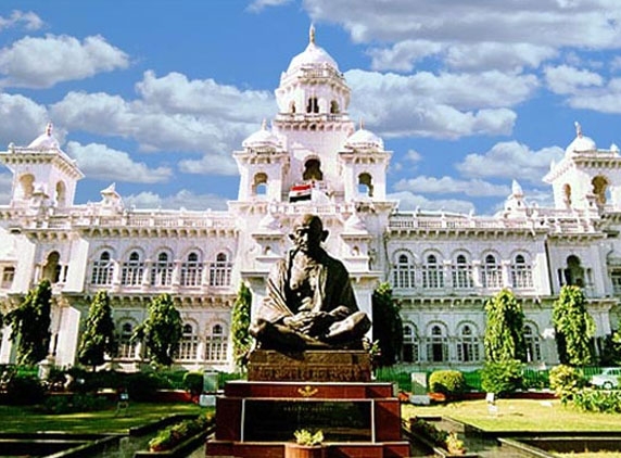 TDP leaders stage massive dharna on assembly premises