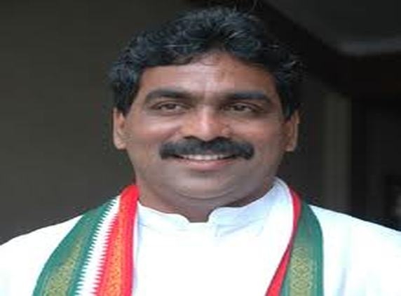 Vijayawada MP obstructed by police