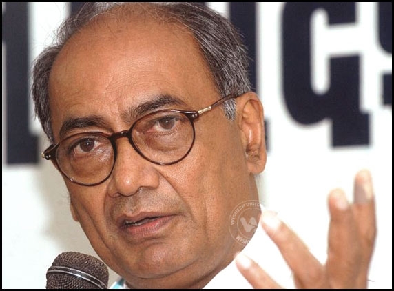 Digvijay hints Congress-TRS merge!