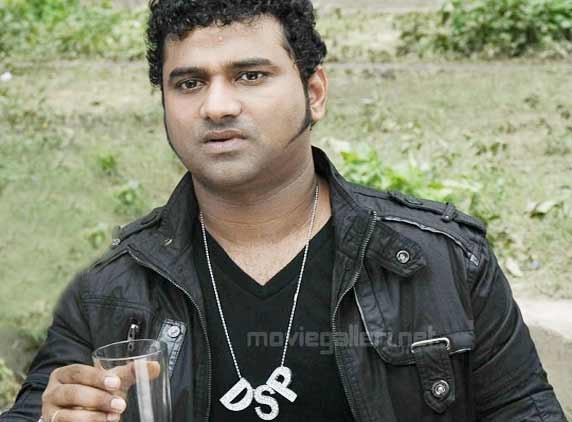 DSP ko 'Pakdo'...