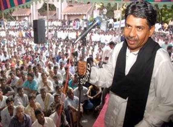 Manda Krishna demands govt to send ministers to jails
