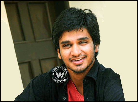 Nikhil gives happy days to followers