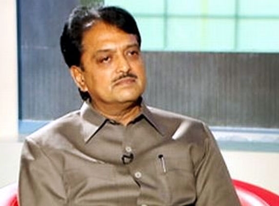 Vilasrao Deshmukh passes away