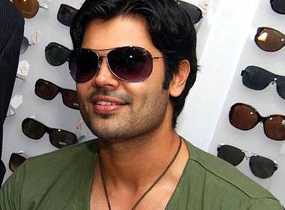Ganesh Venkatraman signs up Tamil Movie