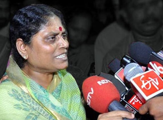 Vijayamma says, people&#039;s love for YSR made them taste victory